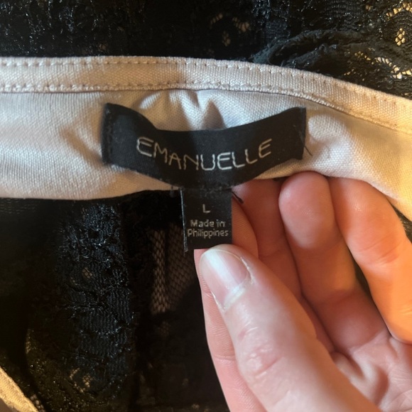 Dress - Picture 5 of 5